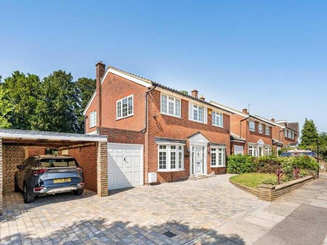 house for rent in Property, EN4 9HY