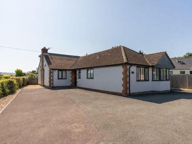 house for rent in Property, GL51 9TJ