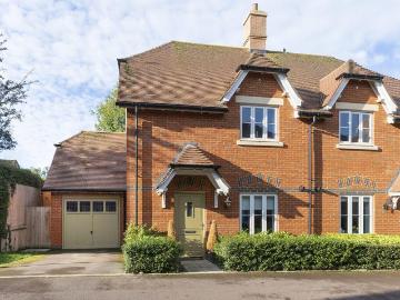 house for rent in Property, GL53 9FA