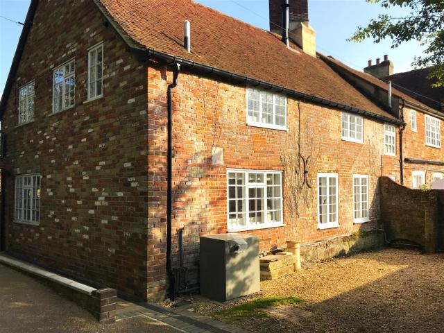 house for rent in Quaintways Downend, Blackwater, Newport, Isle of WIght, PO30 3BQ
