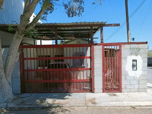 House for rent in Quinta Del Rey Mexicali, B.C. !