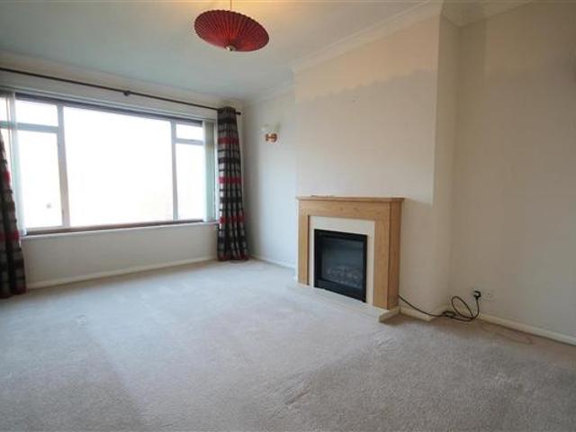 house for rent in Raymond Avenue