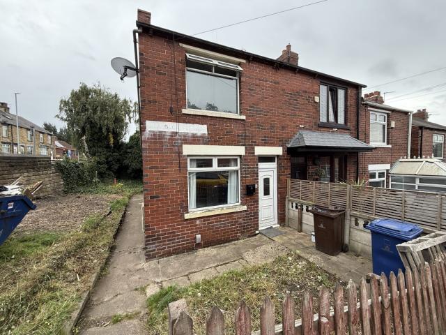 house for rent in Reasbeck Terrace, Smithies, Barnsley, South Yorkshire, S71 1NW
