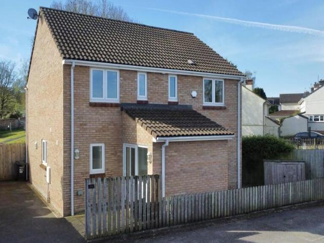 house for rent in Richards Close, TA21 0BD