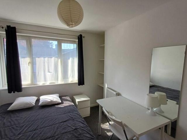 house for rent in Room 2