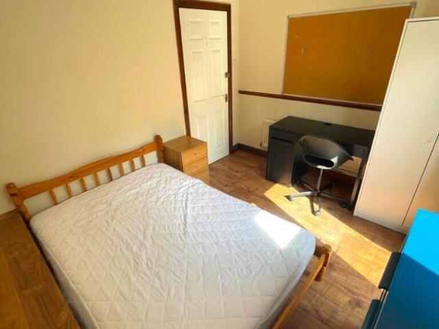 house for rent in Robson Road, NR5 8NY