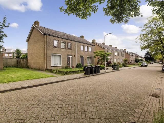 House for rent in Rouveen
