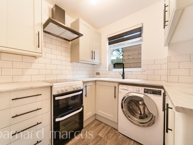 house for rent in Ruxley Mews, Epsom, Epsom