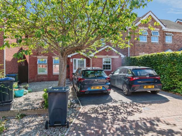 house for rent in Sandpiper Gardens, Chippenham, Chippenham