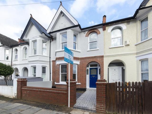 house for rent in Sandringham Avenue, Wimbledon Chase, SW20