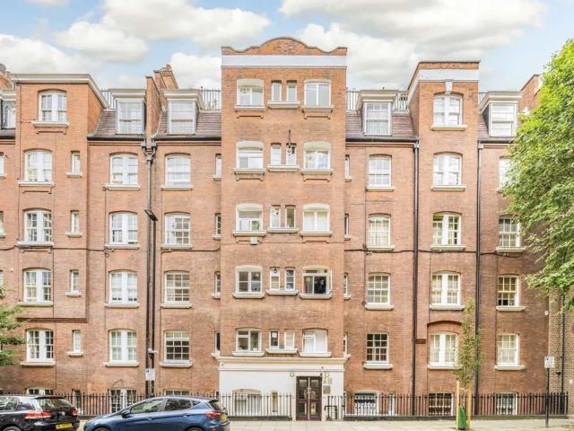 house for rent in Sandwich Street, London, WC1H 9PR