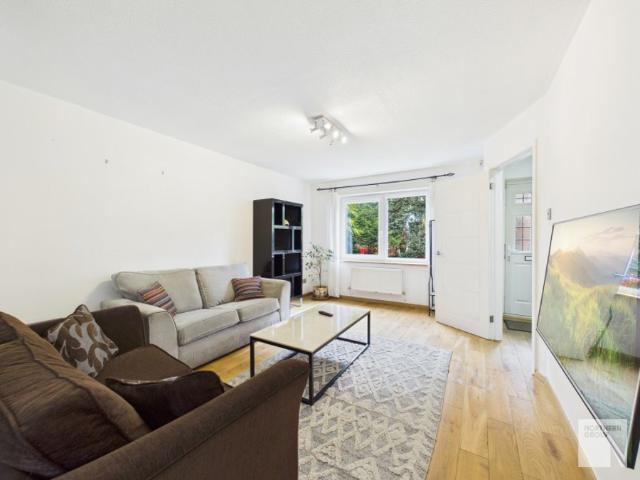 house for rent in Salford