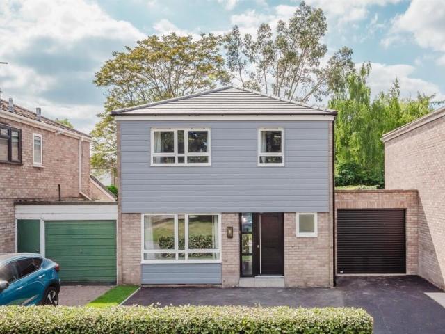 house for rent in Sharston Crescent, WA16 8AF