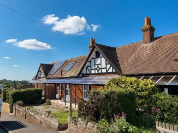 house for rent in Shell Harbour Somerset Road, Seaview, Isle of Wight, PO34 5BQ