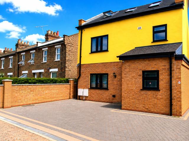 house for rent in South Road, Little Heath, Romford, RM6