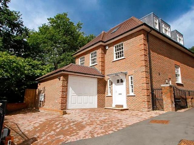 house for rent in Southwood Avenue, Kingston, KT2