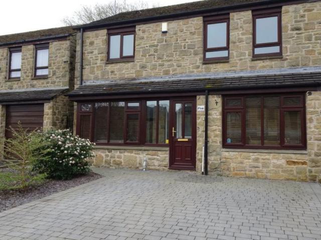 house for rent in Spout Copse, Stannington, Sheffield, S6 6FB