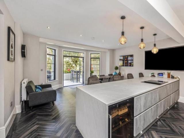 house for rent in Spear Mews, London, London