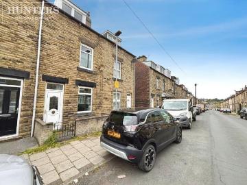 house for rent in St Georges Road, S70 1BP