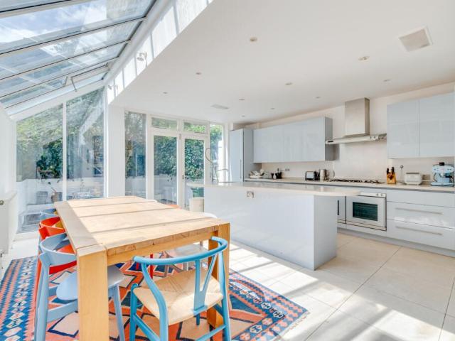 house for rent in St Maur Road, SW6 4DR