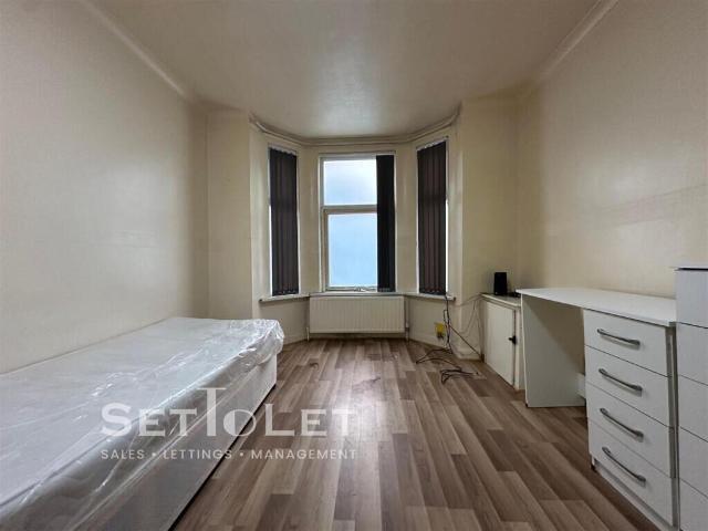 house for rent in St Peters Road, LE2 1DH