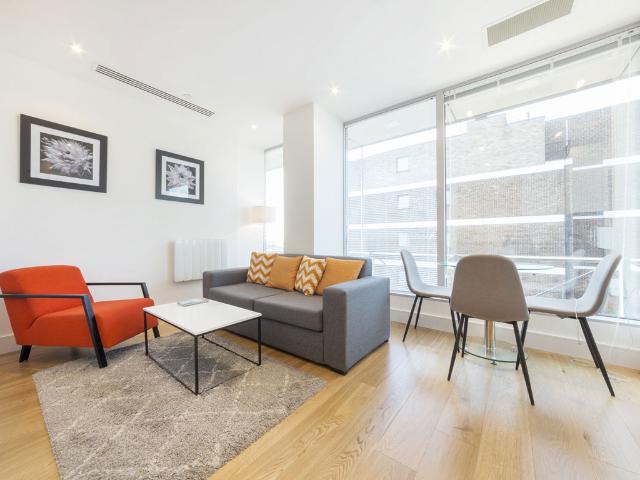 house for rent in Staines Road, Hounslow