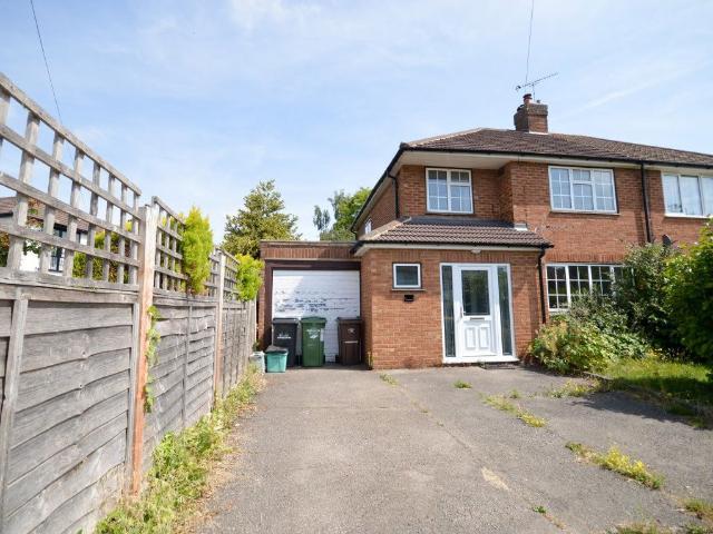 house for rent in Stanmount Road, Hertfordshire, AL2 3AG