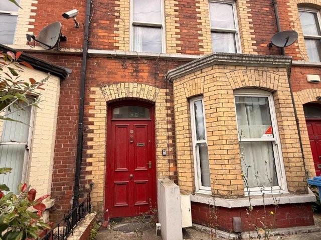 house for rent in STUDENT ACCOMMODATION, 31 Aberfoyle Terrace, Derry/Londonderry, BT48 7NP
