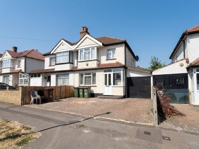 house for rent in Surrey Grove, Sutton, Sutton