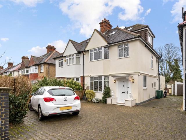 house for rent in Sutherland Grove, Southfields, SW18