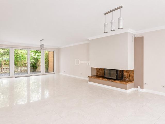 house for rent international pl Warszawa, Ursynów, Dąbrówka