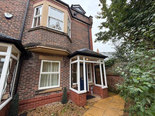 House for rent Millfield Court, Hale