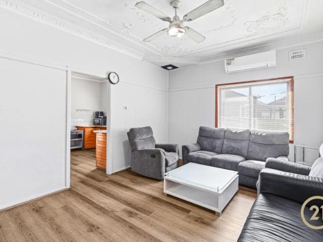 House For Rent South Windsor, ES105489486