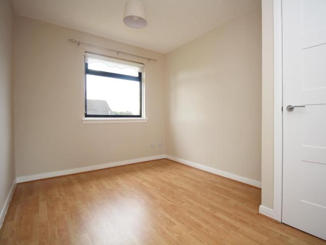 house Glenbuck Avenue, Robroyston, Glasgow, G33 1LW