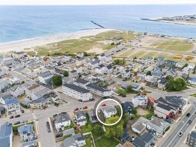 house Hampton NH ES105413873