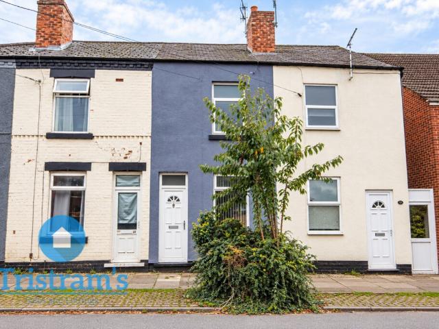 house Halls Road, Stapleford