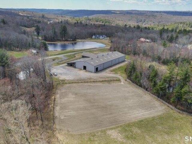 house Harwinton CT ES105474857
