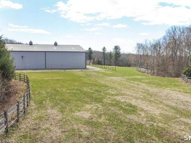 house Harwinton CT ES105511564