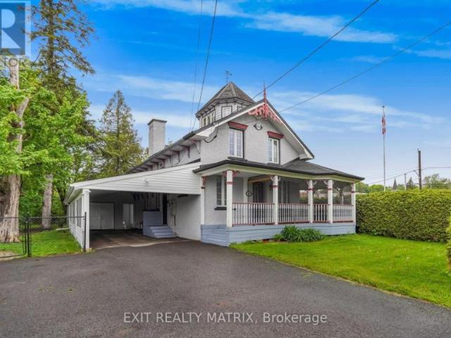 House Hawkesbury ON 102700728