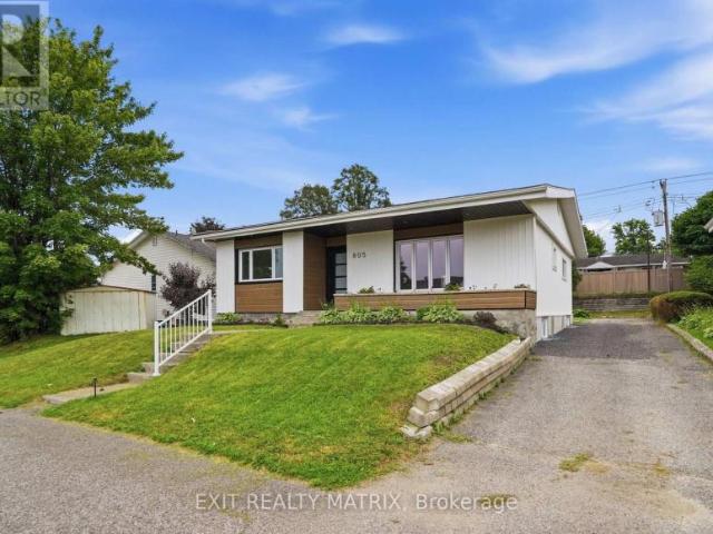 House Hawkesbury ON 103958841