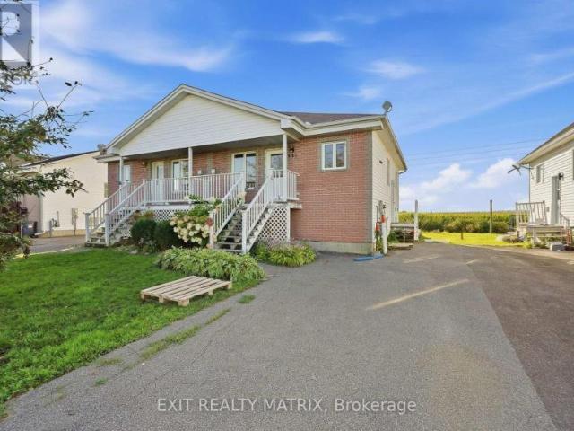 House Hawkesbury ON 105467470
