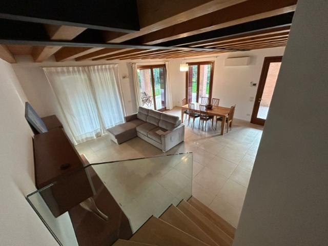 House Id 2015_138 CENTRALE VENEZIA VE 140.0mq