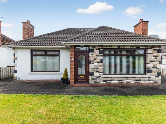 house in 4 Ferndale Avenue, LISBURN, BT27 5HN