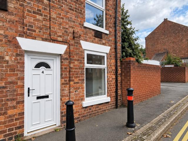 house in 4 Slaney Street, Oakengates, Telford, TF2 6ET