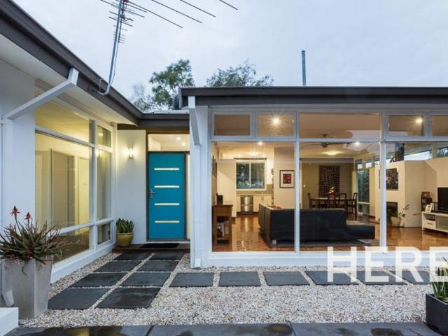 House in 6 Norbury Crescent, City Beach WA 6015