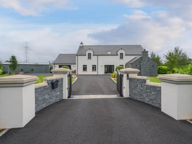 house in 6A Oldpark Road, LISBURN, BT28 3QT