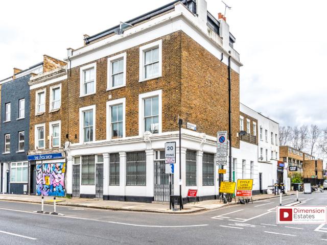 house in 72 Balls Pond Road, N1