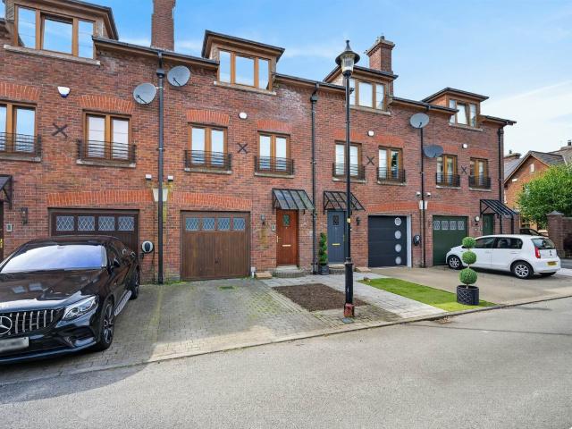 house in 8 Castlegrange, BELFAST, BT5 7GT