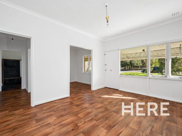 House in 96 Armstrong Road, WILSON WA 6107