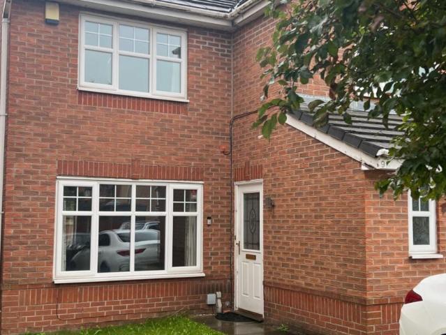 house in 9, Rixtonleys Drive Irlam, Manchester, M44 6RN